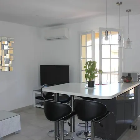 - Agreable Et Reposant Apartment *